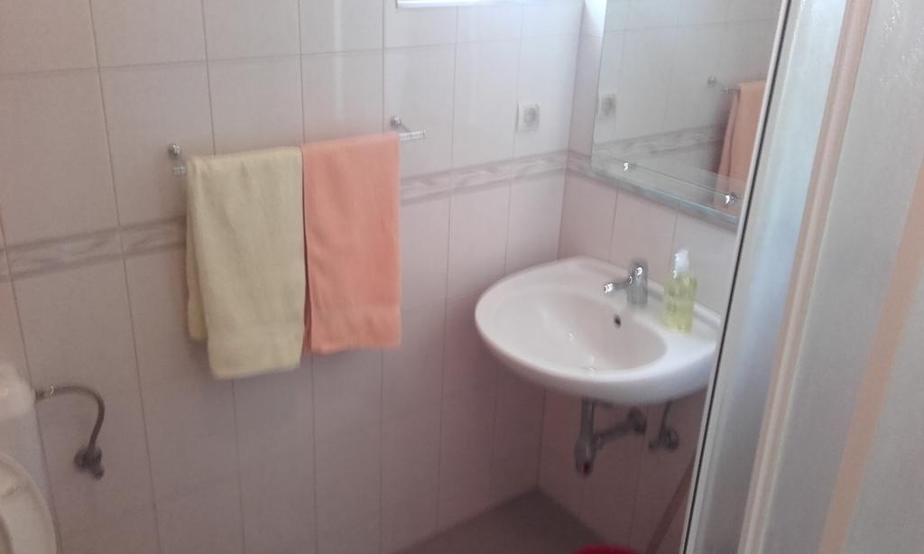 Apartments Ivka โอมิช ภายนอก รูปภาพ
