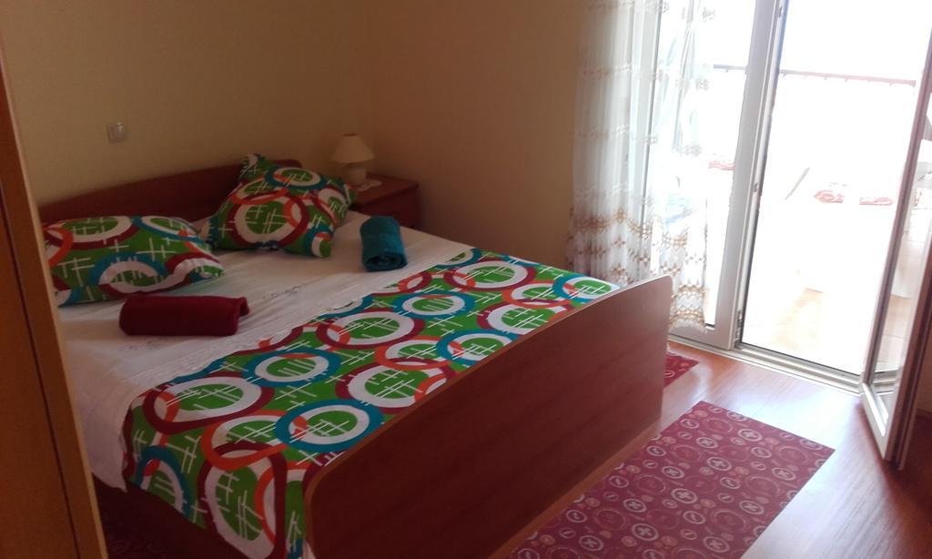 Apartments Ivka โอมิช ภายนอก รูปภาพ