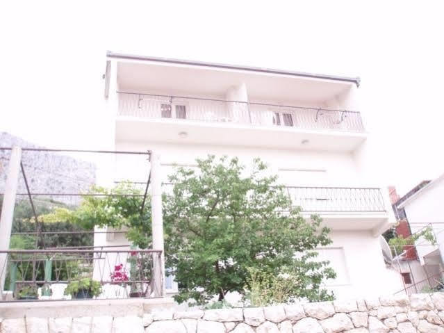 Apartments Ivka โอมิช ภายนอก รูปภาพ